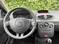 2008 renault clio 1.2-16v special line personenauto - afbeelding 13 van  15