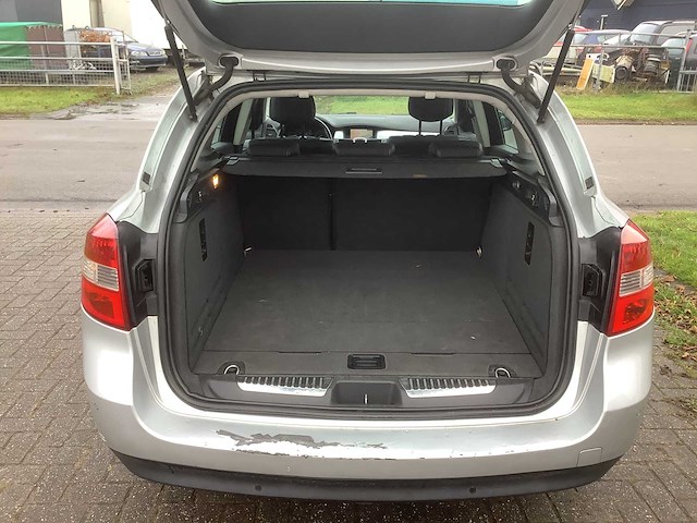 2008 renault laguna estate 2.0 16v dynamique personenauto - afbeelding 13 van  15