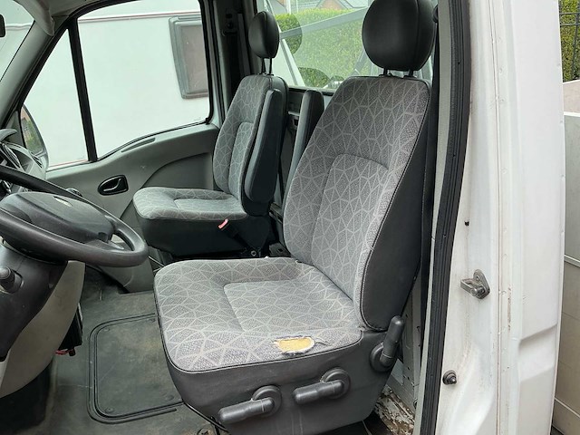 2008 renault master 3.0 dci 120 open laadbak met hiab autolaadkraan - afbeelding 3 van  40
