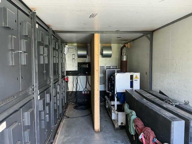 2008 renault midlum vrachtwagen - afbeelding 18 van  30