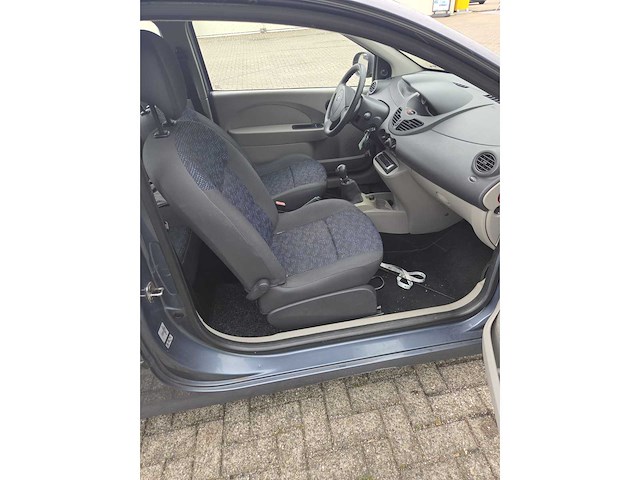2008 renault twingo 1.2 airco authentique personenauto - afbeelding 7 van  8