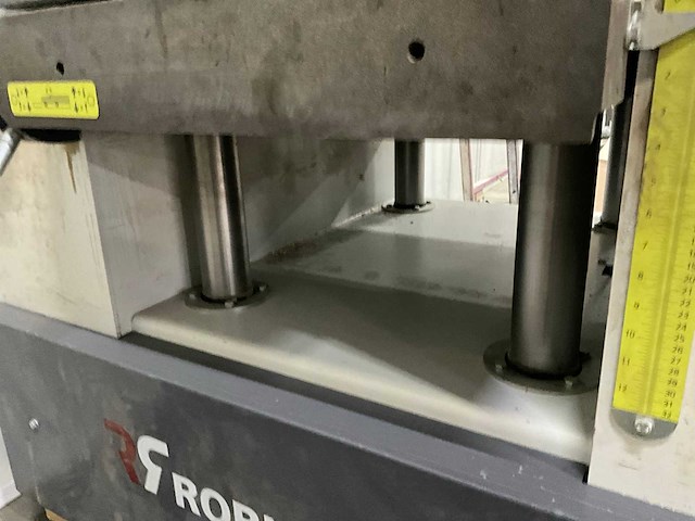 2008 robland d630 vandiktebank - afbeelding 2 van  16