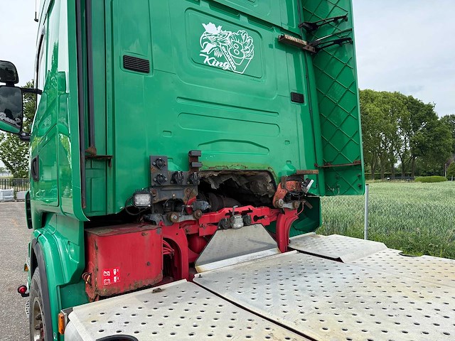 2008 scania 560 6x2 vrachtwagen - afbeelding 35 van  48