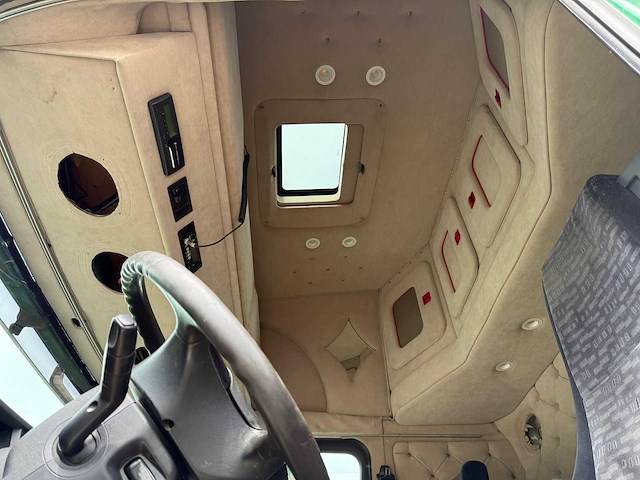 2008 scania 560 6x2 vrachtwagen - afbeelding 9 van  21