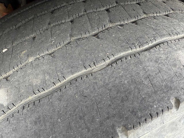 2008 scania 560 6x2 vrachtwagen - afbeelding 32 van  48