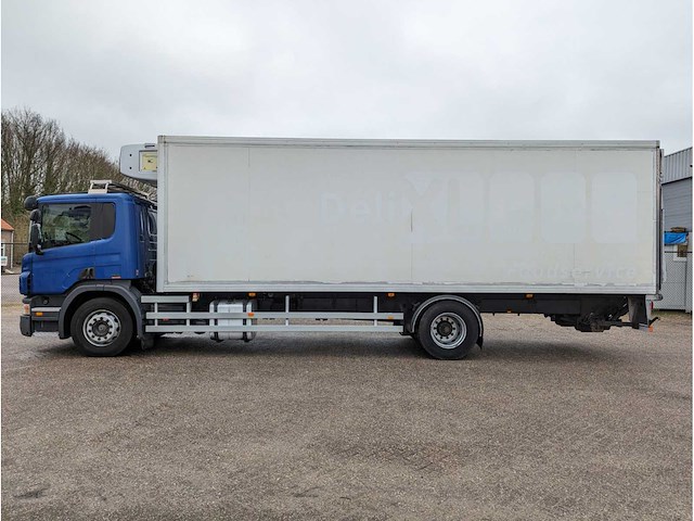 2008 scania p230 vrachtwagen met gesloten opbouw - afbeelding 12 van  14