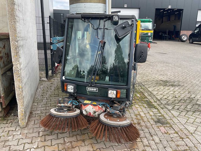 2008 schmidt compact 200 zelfrijdende veegmachine - afbeelding 8 van  11