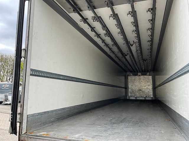 2008 schmitz cargobull sko24 koel/vries oplegger ok-32-hy - afbeelding 18 van  38