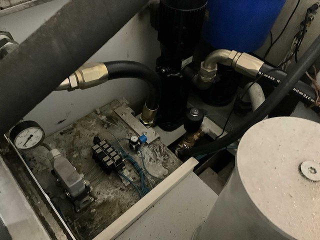 2008 schütte 305 linear cnc gereedschapslijper - afbeelding 18 van  46