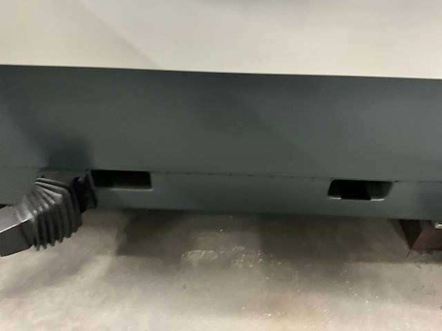 2008 schütte 305 linear cnc gereedschapslijper - afbeelding 44 van  46