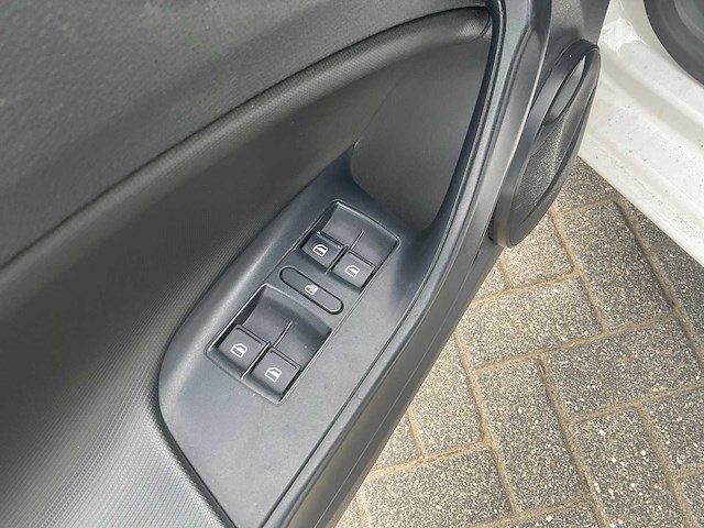 2008 seat ibiza 1.6 reference personenauto - afbeelding 13 van  29