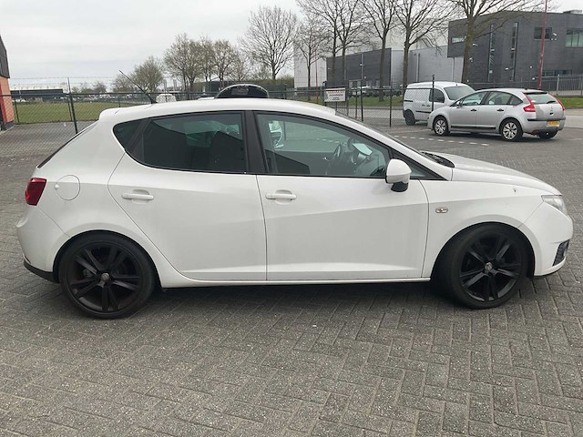 2008 seat ibiza 1.6 reference personenauto - afbeelding 27 van  29