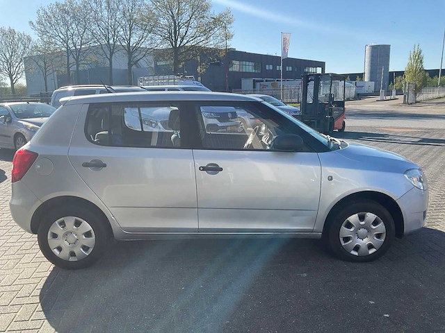2008 skoda fabia 1.2 classic personenauto - afbeelding 15 van  17