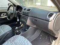 2008 skoda fabia combi 1.6-16v ambiente 54-gfk-7 - afbeelding 28 van  30