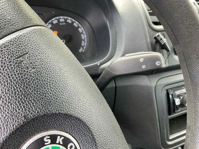 2008 skoda fabia personenauto - afbeelding 17 van  45