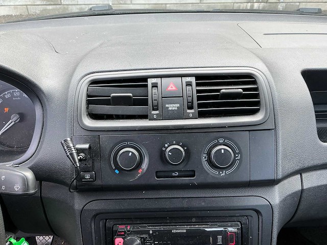 2008 skoda fabia personenauto - afbeelding 19 van  45