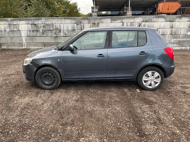 2008 skoda fabia personenauto - afbeelding 12 van  45