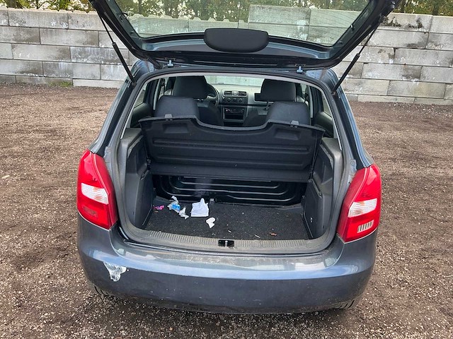 2008 skoda fabia personenauto - afbeelding 31 van  45