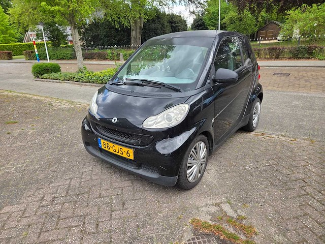 2008 smart fortwo coupé 1.0 pure personenauto - afbeelding 1 van  26