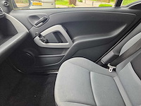 2008 smart fortwo coupé 1.0 pure personenauto - afbeelding 13 van  26