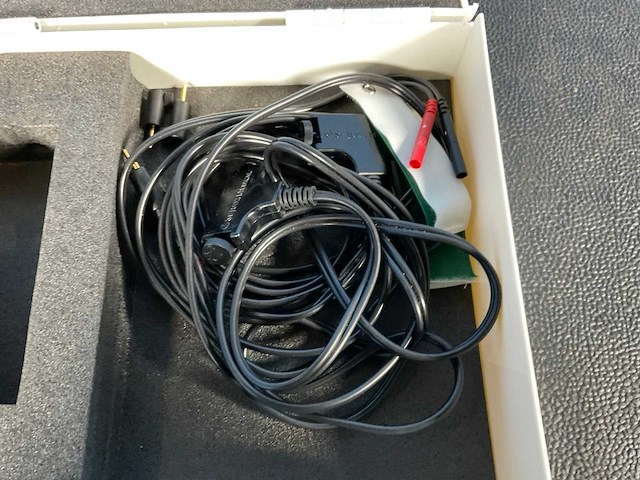 2008 st. jude medical 3077 uitwendige pacemaker - afbeelding 3 van  6