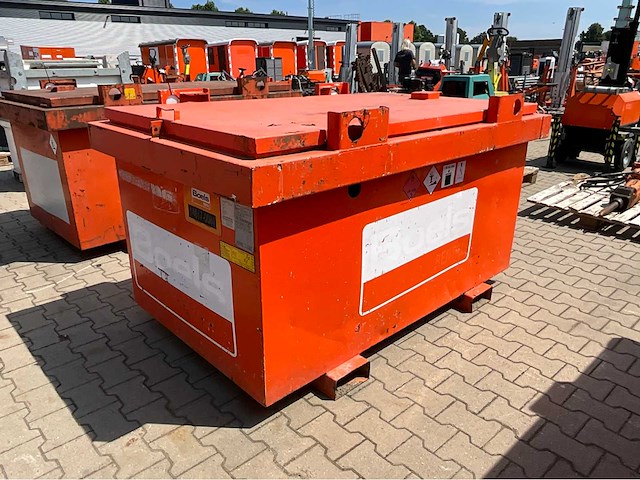 2008 steenbergen cie300 brandstof opslagtank - afbeelding 1 van  7