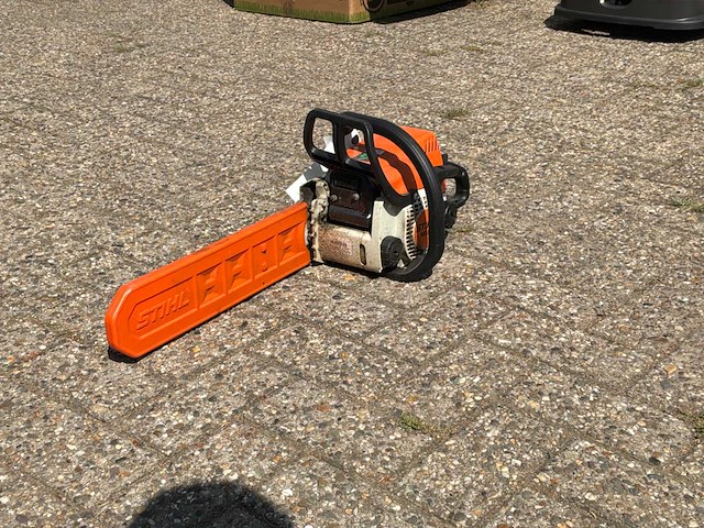 2008 stihl ms 170 kettingzaag - afbeelding 5 van  6