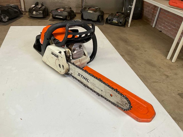 2008 stihl ms 181c kettingzaag, benzine - afbeelding 4 van  5
