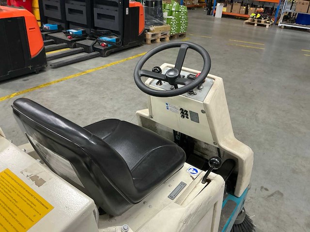 2008 tennant 6100 veegmachine - afbeelding 2 van  17