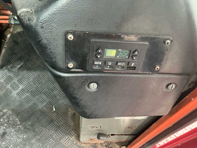 2008 terberg yt182 terminaltrekker - afbeelding 21 van  38