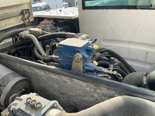 2008 terex tw110 banden graafmachine - afbeelding 28 van  50