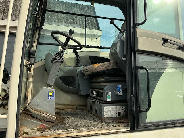 2008 terex tw110 banden graafmachine - afbeelding 38 van  50