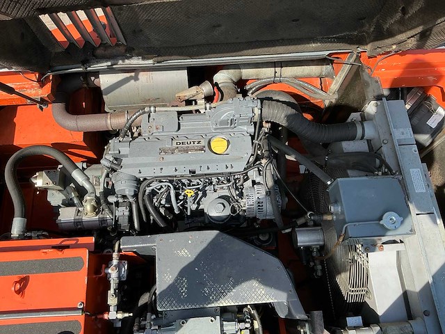2008 terex tw150 banden graafmachine - afbeelding 29 van  45