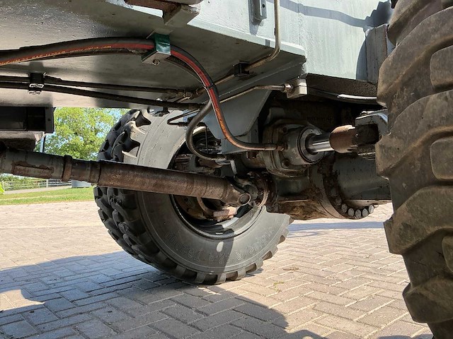 2008 terex tw150 banden graafmachine - afbeelding 32 van  45
