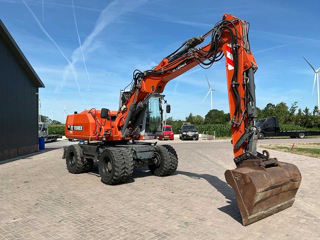 2008 terex tw150 banden graafmachine - afbeelding 23 van  45