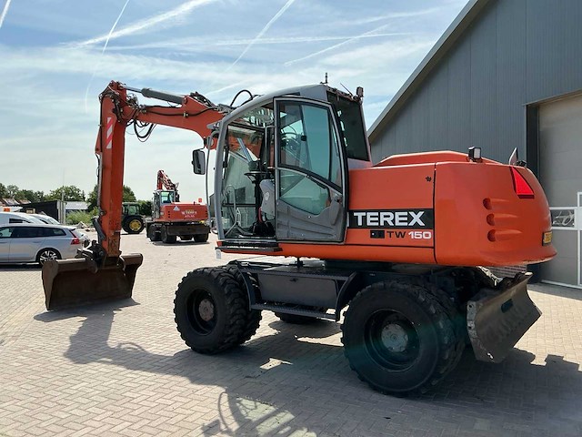 2008 terex tw150 banden graafmachine - afbeelding 42 van  45