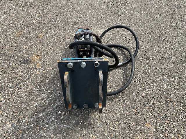 2008 terex txh250s sloophamer - afbeelding 3 van  7