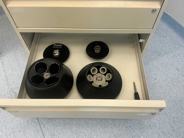 2008 thermo scientific multifuge 1s-r centrifuge - afbeelding 5 van  6