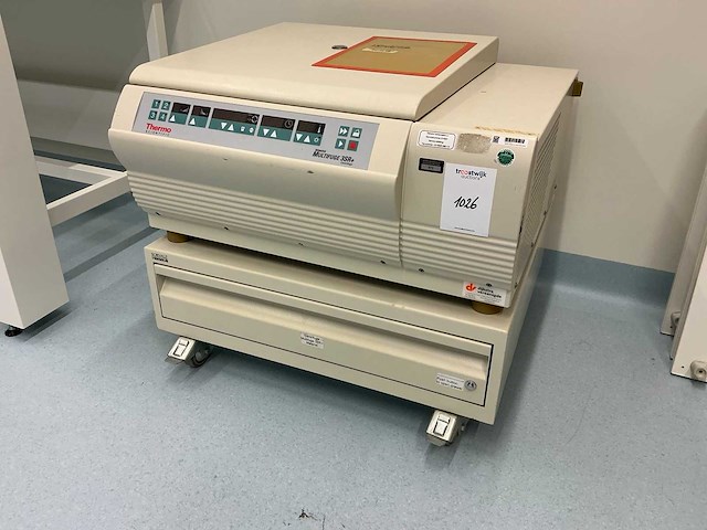 2008 thermo scientific multifuge 3sr+ centrifuge - afbeelding 8 van  13