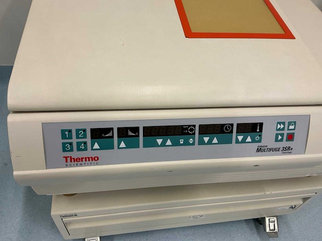 2008 thermo scientific multifuge 3sr+ centrifuge - afbeelding 7 van  13