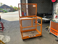 2008 total scource tvh11960632 heftruck manbak