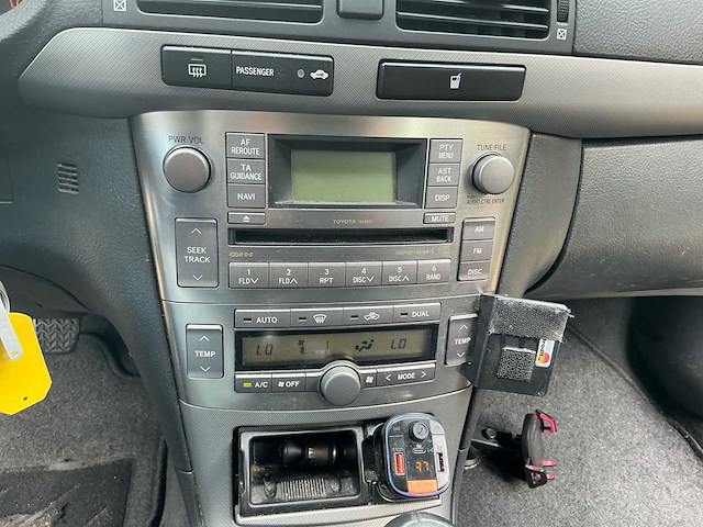 2008 toyota avensis wagon 1.8 vvti luna personenauto - afbeelding 16 van  31