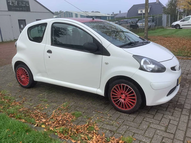 2008 toyota aygo 1.0-12v personenauto - afbeelding 10 van  16