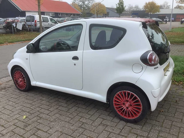 2008 toyota aygo 1.0-12v personenauto - afbeelding 13 van  16