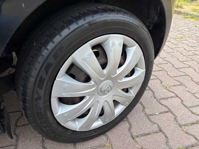 2008 toyota yaris 1.3 vvti sol mmt personenauto - afbeelding 17 van  106