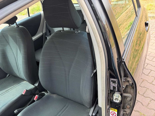 2008 toyota yaris 1.3 vvti sol mmt personenauto - afbeelding 39 van  106