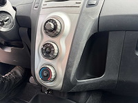 2008 toyota yaris 1.3 vvti sol mmt personenauto - afbeelding 51 van  106