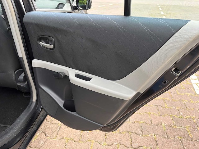 2008 toyota yaris 1.3 vvti sol mmt personenauto - afbeelding 89 van  106