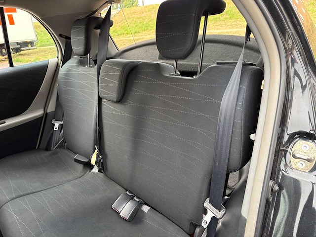 2008 toyota yaris 1.3 vvti sol mmt personenauto - afbeelding 92 van  106