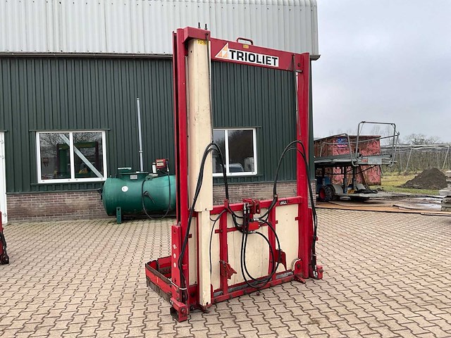 2008 trioliet tu 195 blokkensnijder - afbeelding 2 van  8